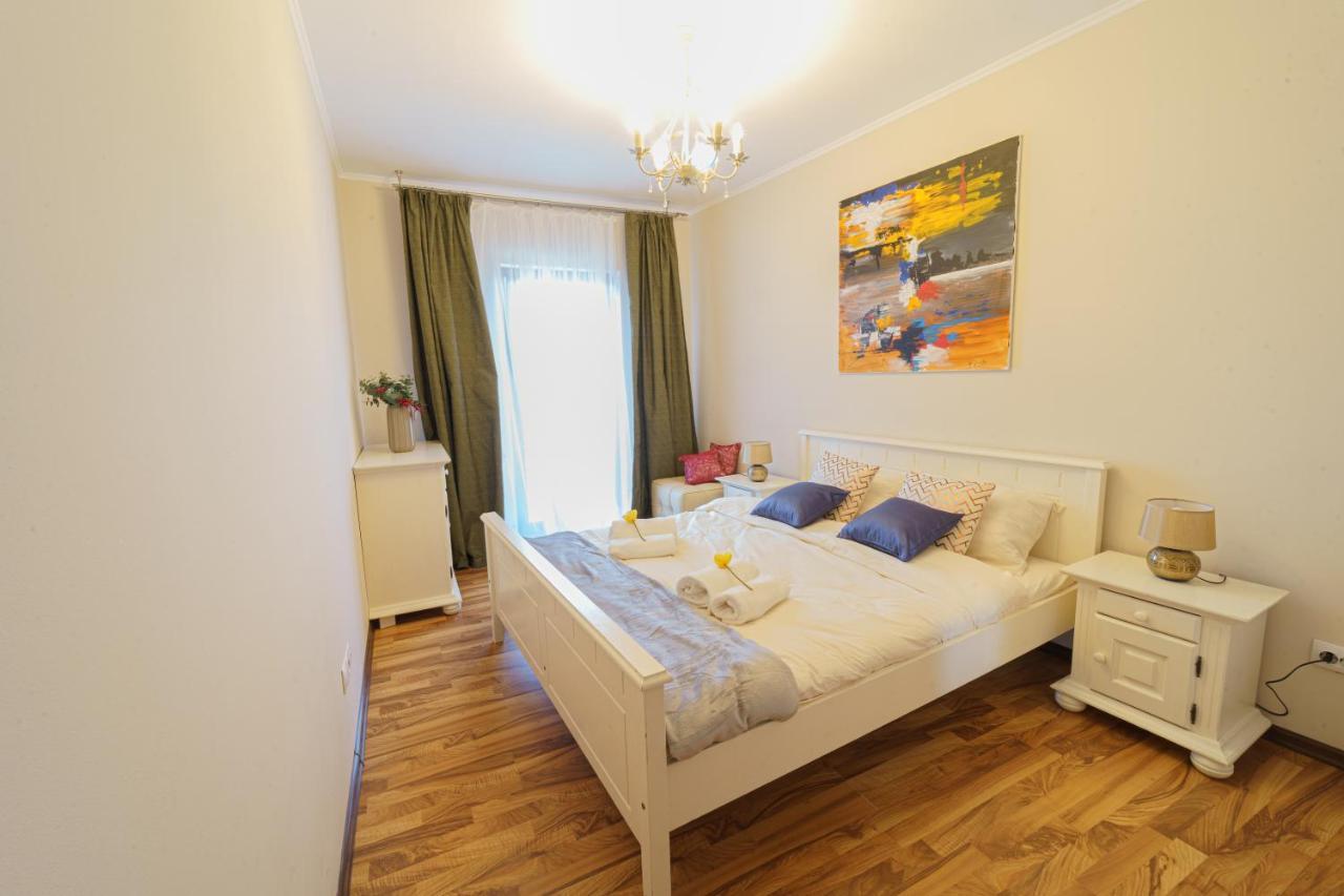 5* Mansion In City Center 克卢日-纳波卡 外观 照片