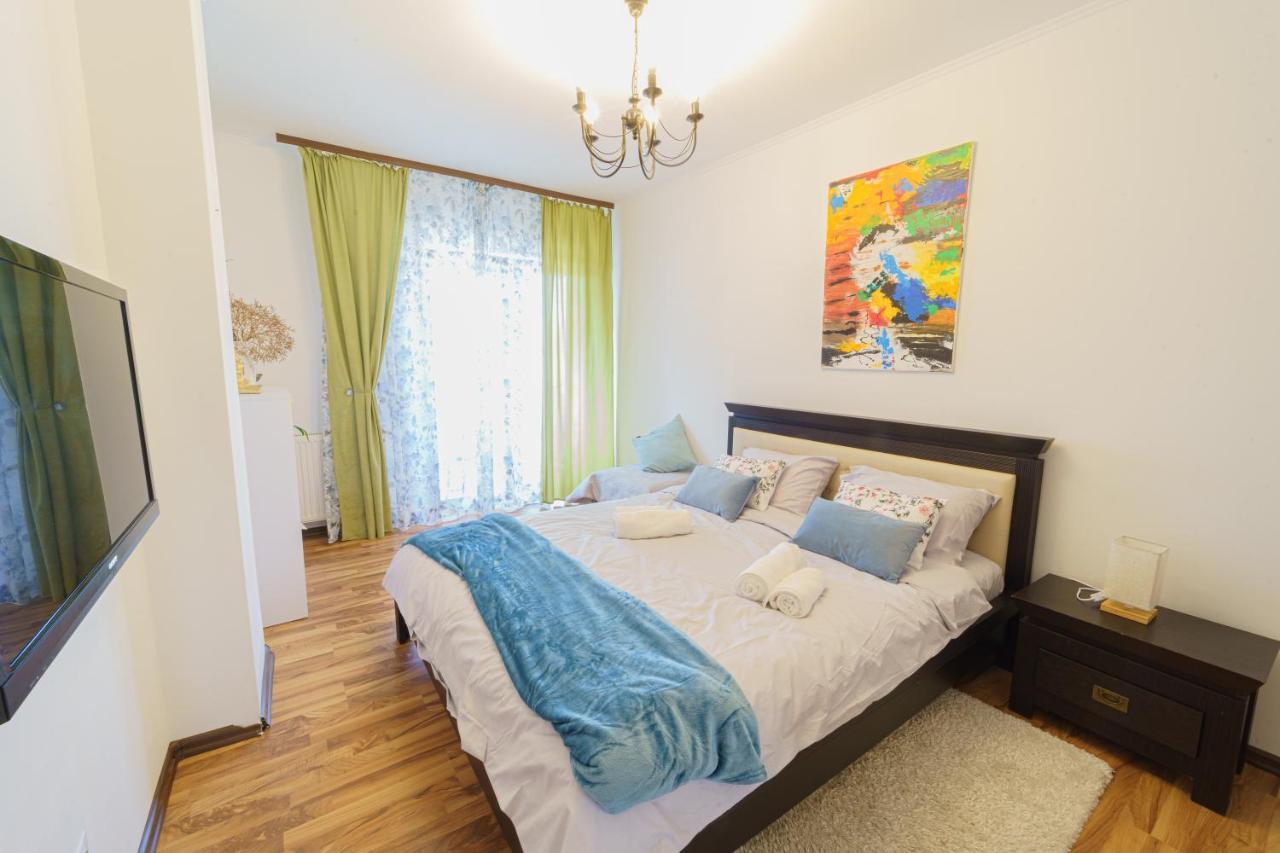 5* Mansion In City Center 克卢日-纳波卡 外观 照片